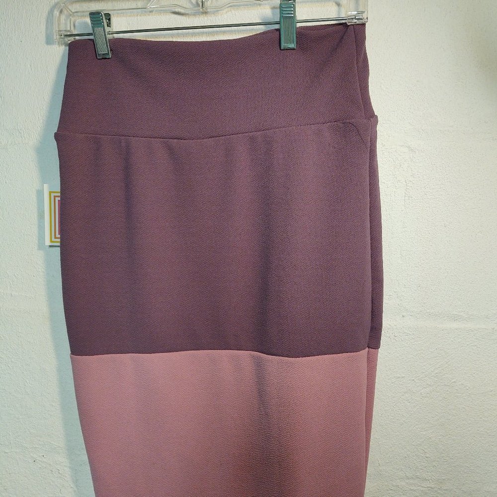 LuLaRoe Cassie skirt